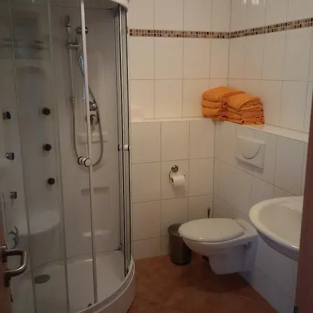 Ferienwohnungen Haus Sebastian Oberwiesenthal Zimmer foto